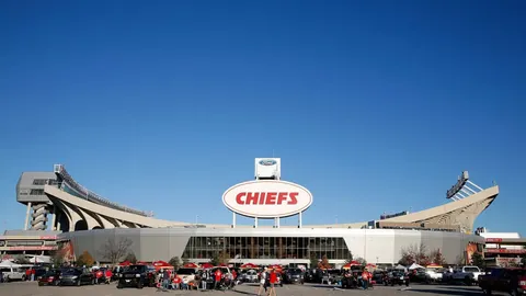 11战7胜，巴赫拉能否一骑绝尘，轻松锁定胜利？